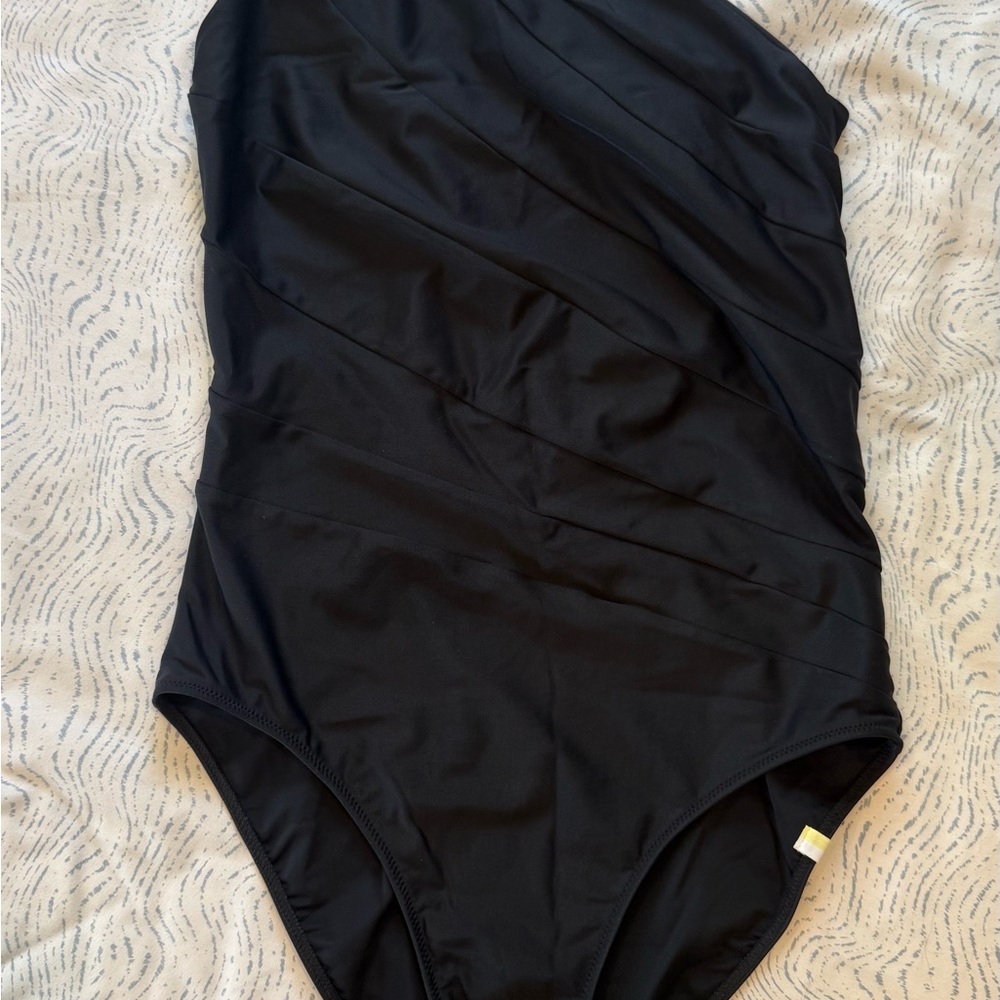 Summersalt The Sidestroke One Piece Size 8 Black